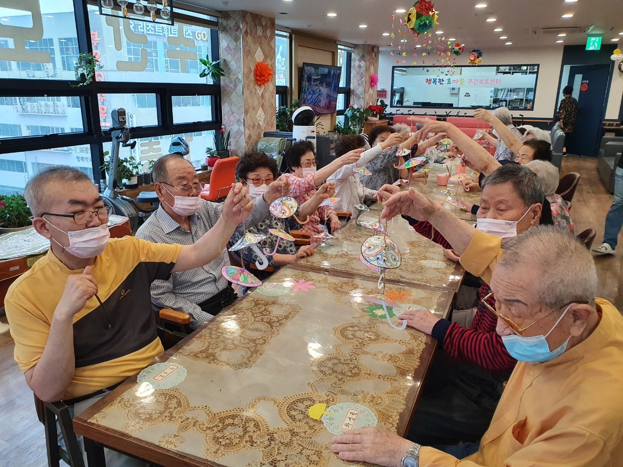 3695294320_0k3AVrnM_ade51d8ccefadf5751fcc3ada313fcc6f8d36306.jpg 이미지크게보기