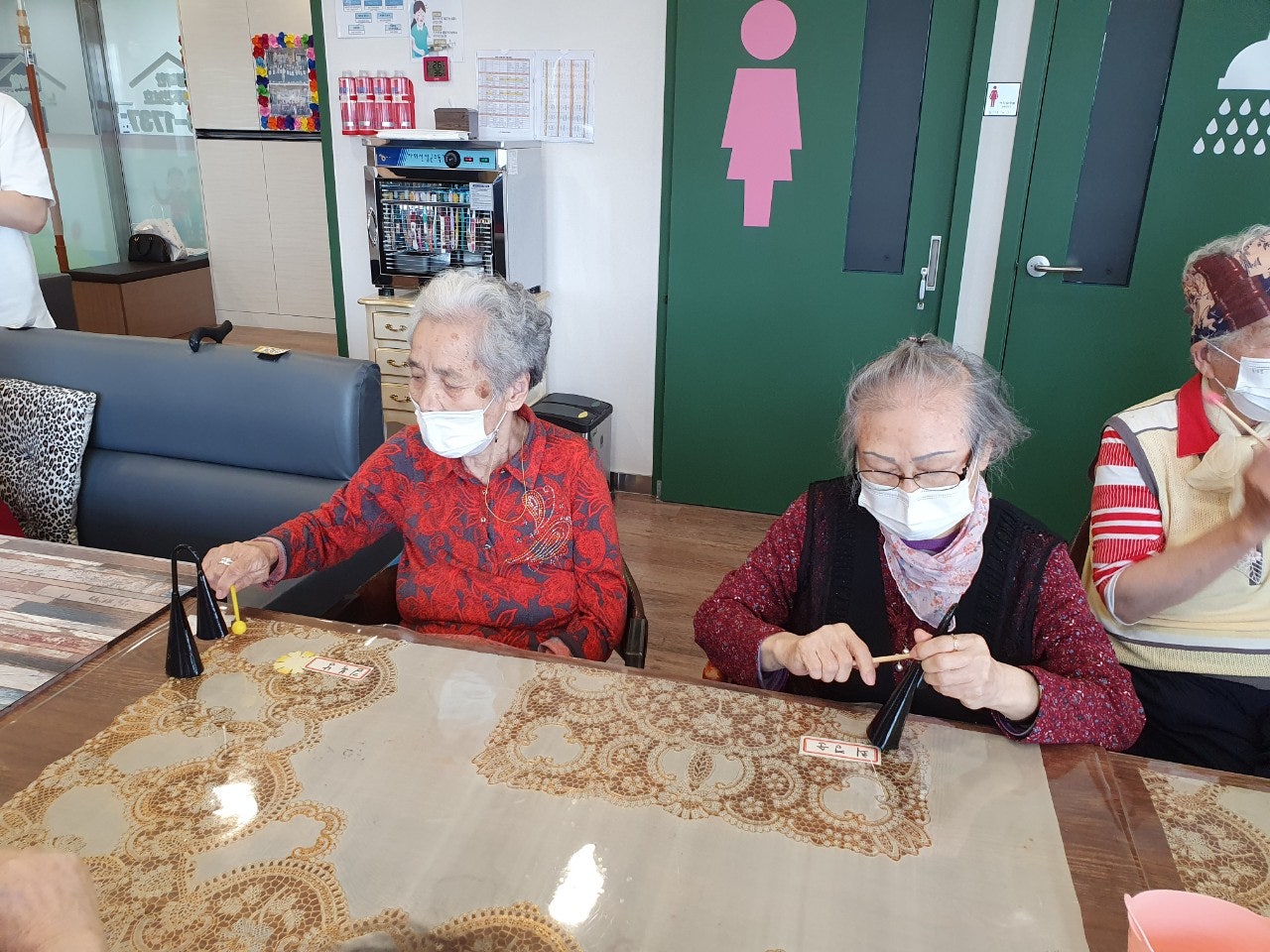 3695294320_0yt2phfI_a68fc3865fbdf8c34294ba64d176258204ae6aef.jpg 이미지크게보기