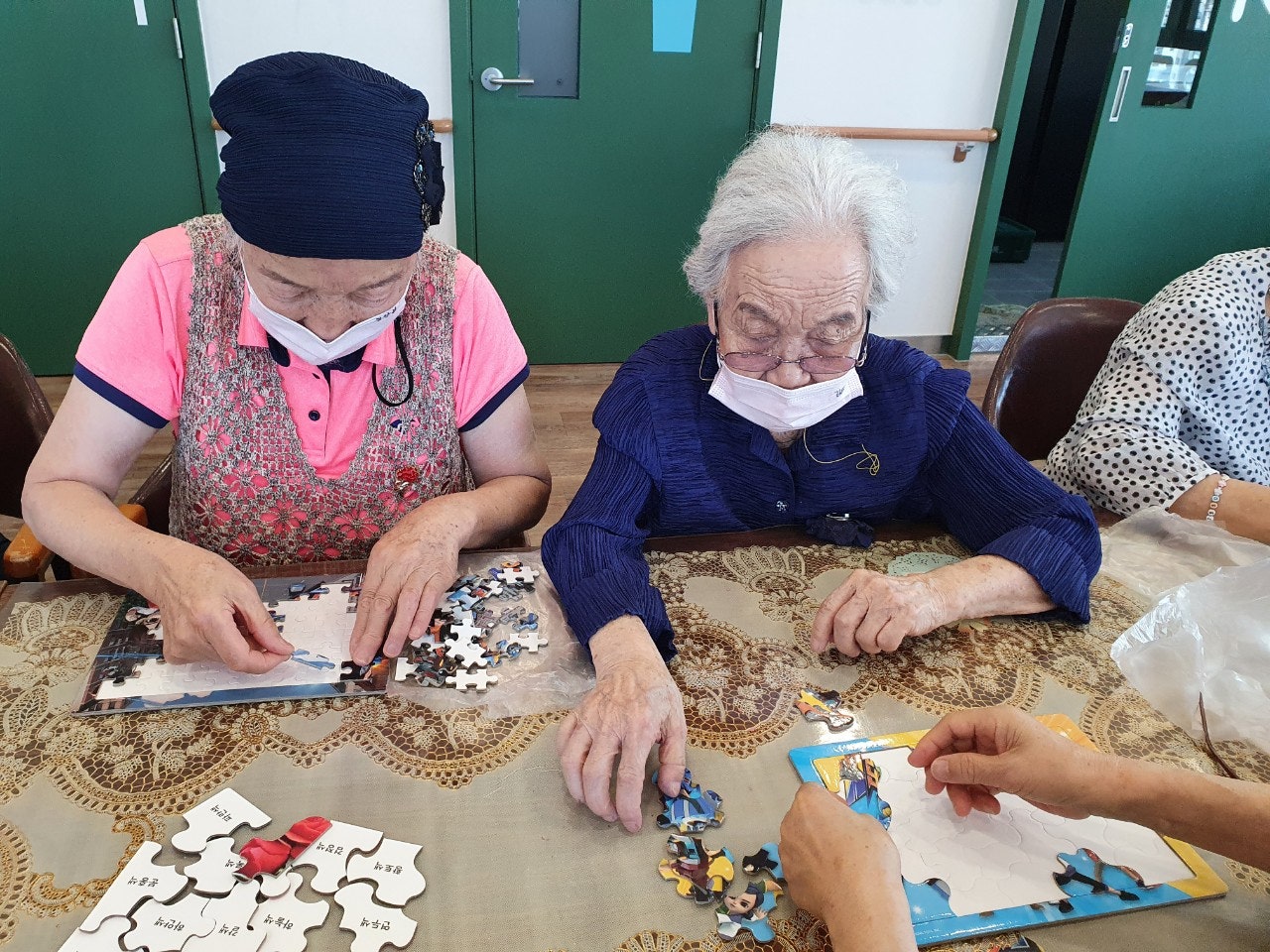 3695294320_2HdwKIbS_4c3c920b72635bf15346d294e97dcfc9235f445a.jpg 이미지크게보기