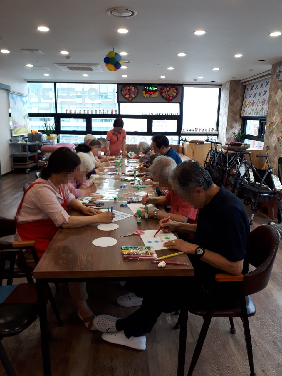 3695294320_2S5bxdAe_c80613cdad63c385515877c1745d7e32a343e2ff.jpg 이미지크게보기