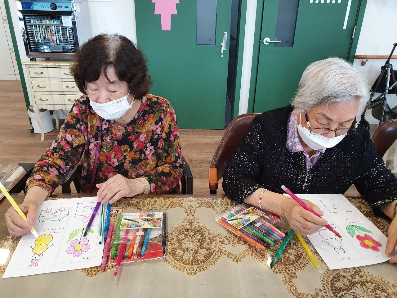 3695294320_8kMtfqcG_570b14601330a02a74b2827d68075bd2663c8392.jpg 이미지크게보기