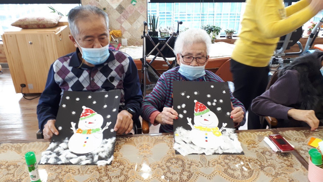 3695294320_FEoSuMne_16e21dd0942e4abf7fd479c1e87e7083e3b8f35c.jpg 이미지크게보기