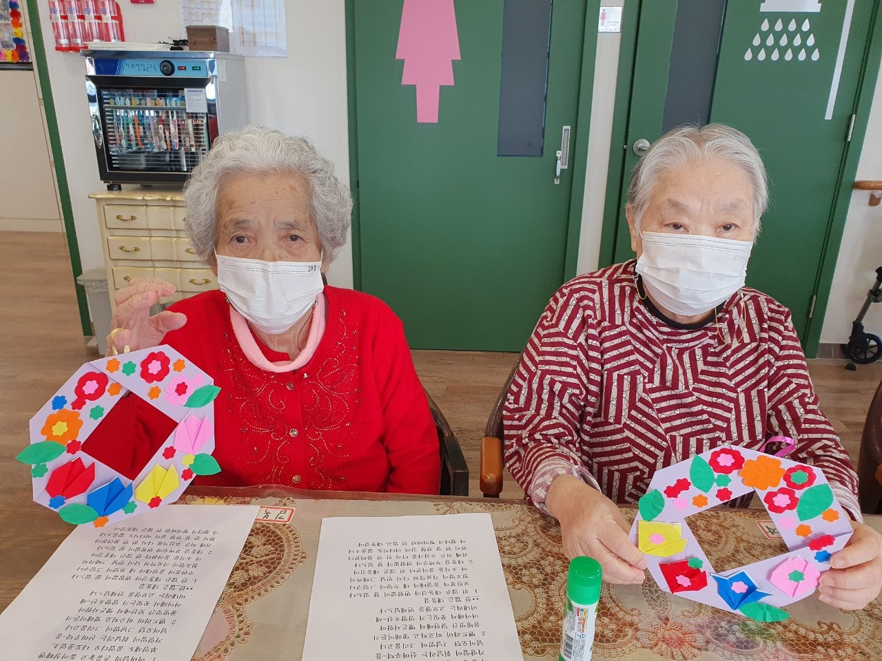 3695294320_Fl1ngS6C_0bc04a5645845257347eef4bc50d5cad6b2d1748.jpg 이미지크게보기