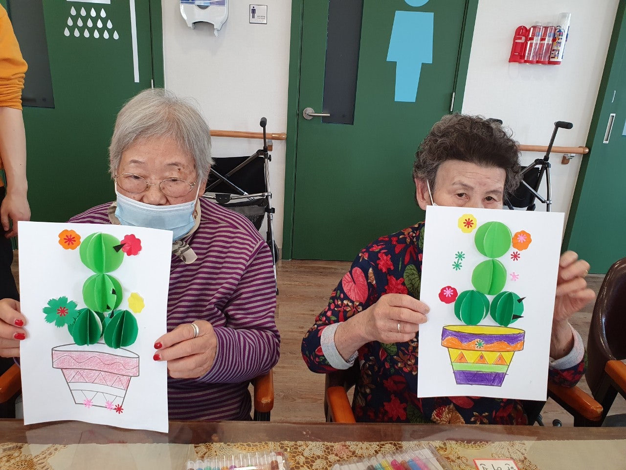 3695294320_G6UsK7BY_e7ae0f81ed1817cae85829157b1e8bc3b09d4b06.jpg 이미지크게보기