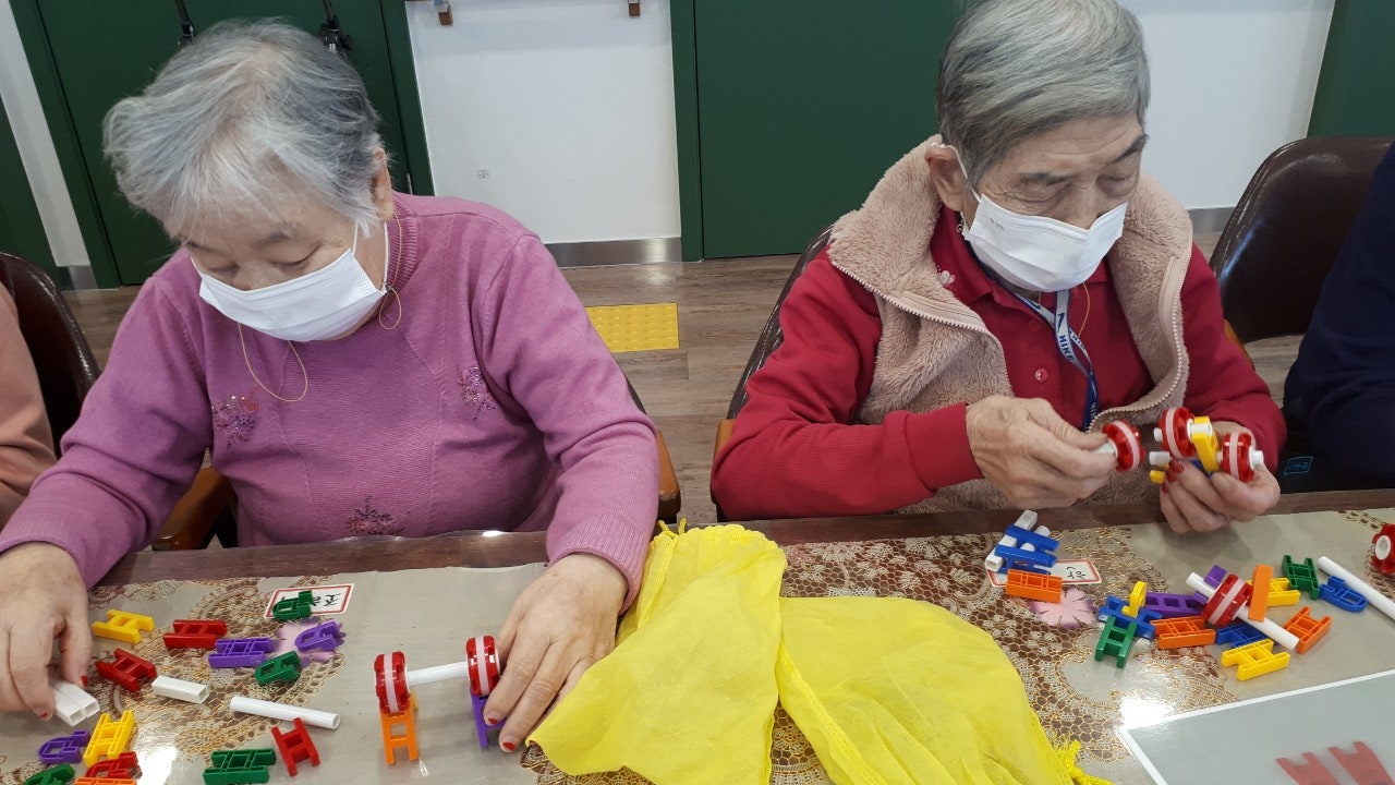 3695294320_GJ2moM9T_d9eeead4f0a07ae6a443aa8cc5aff3d341233466.jpg 이미지크게보기