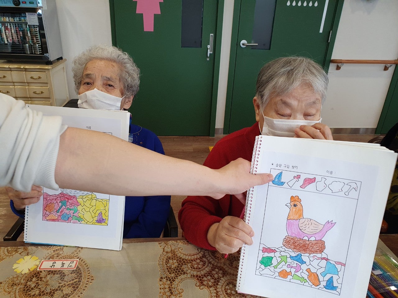 3695294320_GiA3tOXg_b7713bee7d5a91f7009e6aee8460d0f34d0d8a70.jpg 이미지크게보기