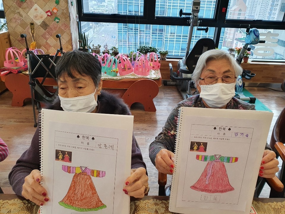 3695294320_GnrlfN4Y_81e9ba3d9bb605e5c7dd698069f17529715fb96f.jpg 이미지크게보기