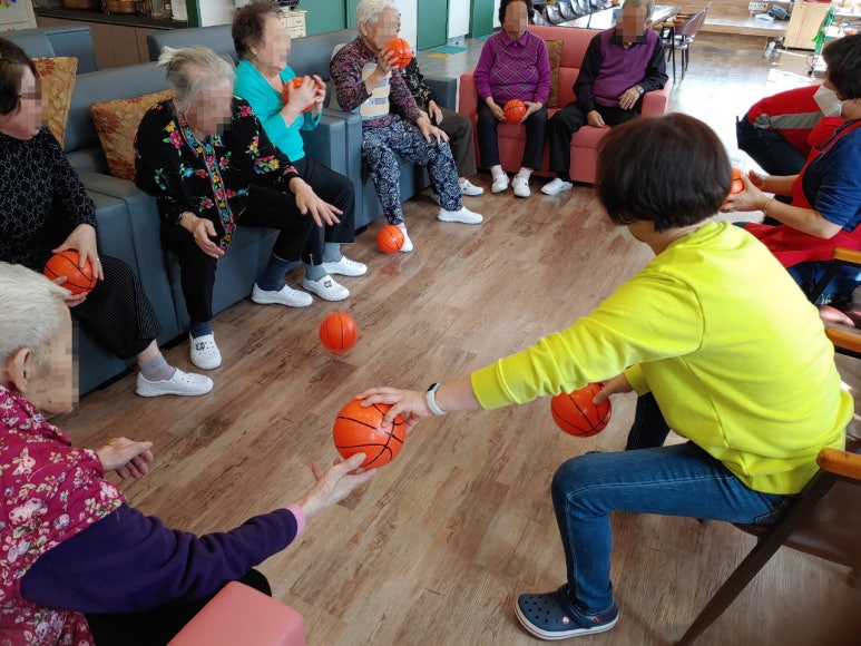 3695294320_GsL1rban_a651bad3458443d5fa793d59f3cfb10e373b77d7.jpg 이미지크게보기