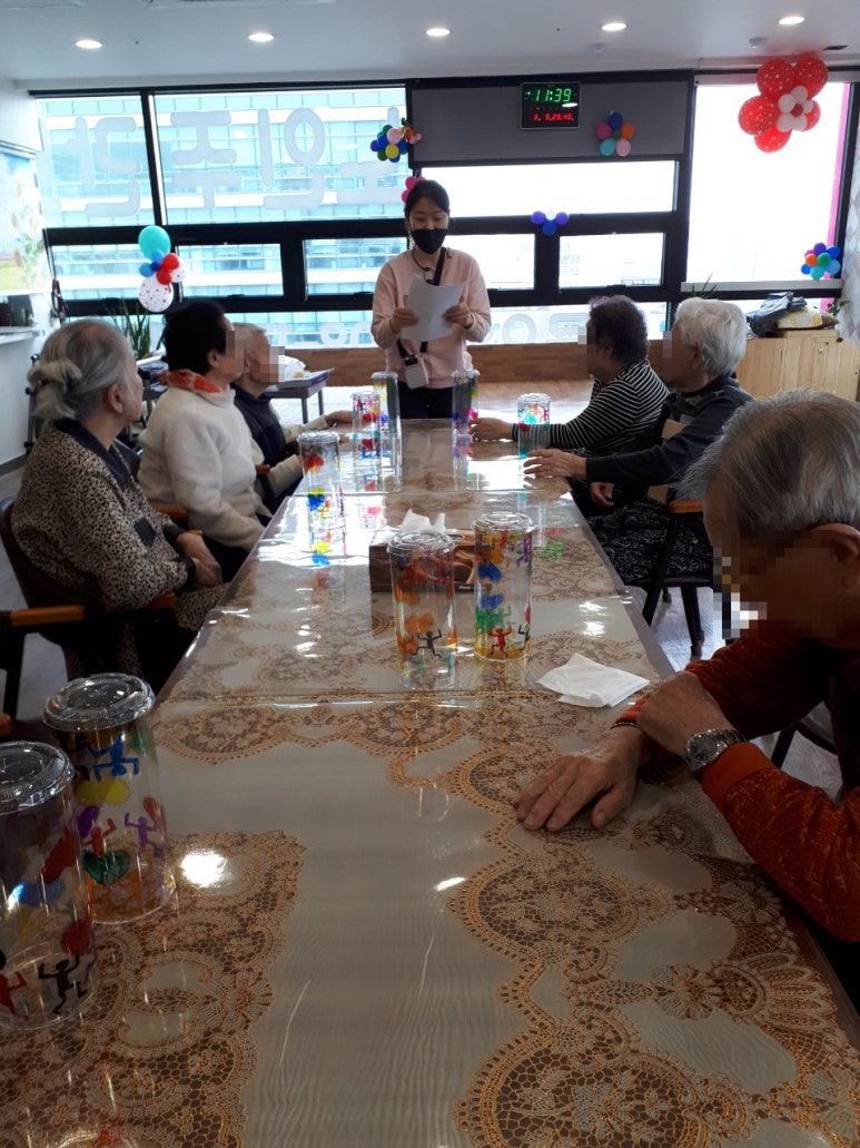 3695294320_Lzt0niok_2bad5fb992d1c3b025ce0f0a24afe4015d4b7a6d.jpg 이미지크게보기