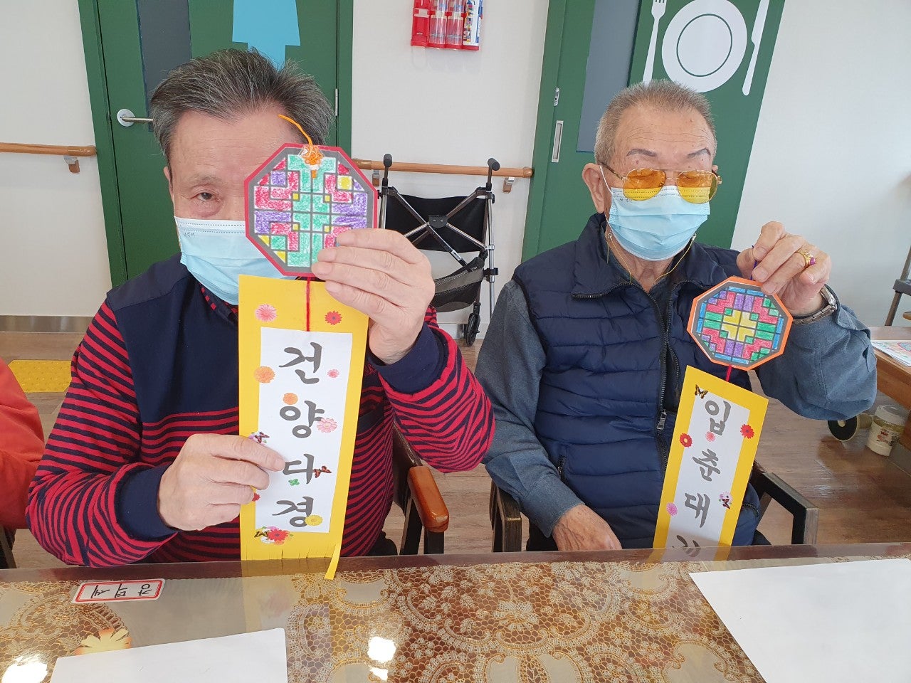 3695294320_NH6R7vFU_863e4c19eeff5f1e12350cd9f643f802e2f53c10.jpg 이미지크게보기