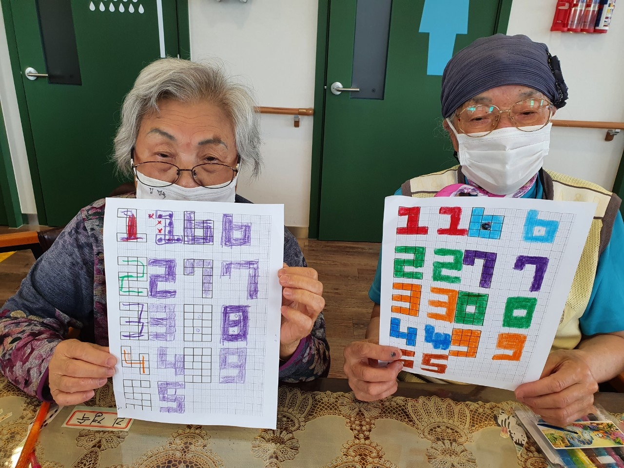 3695294320_PpaYkRof_c405f6336e4c68714316378d26b451eb17c2bdbc.jpg 이미지크게보기