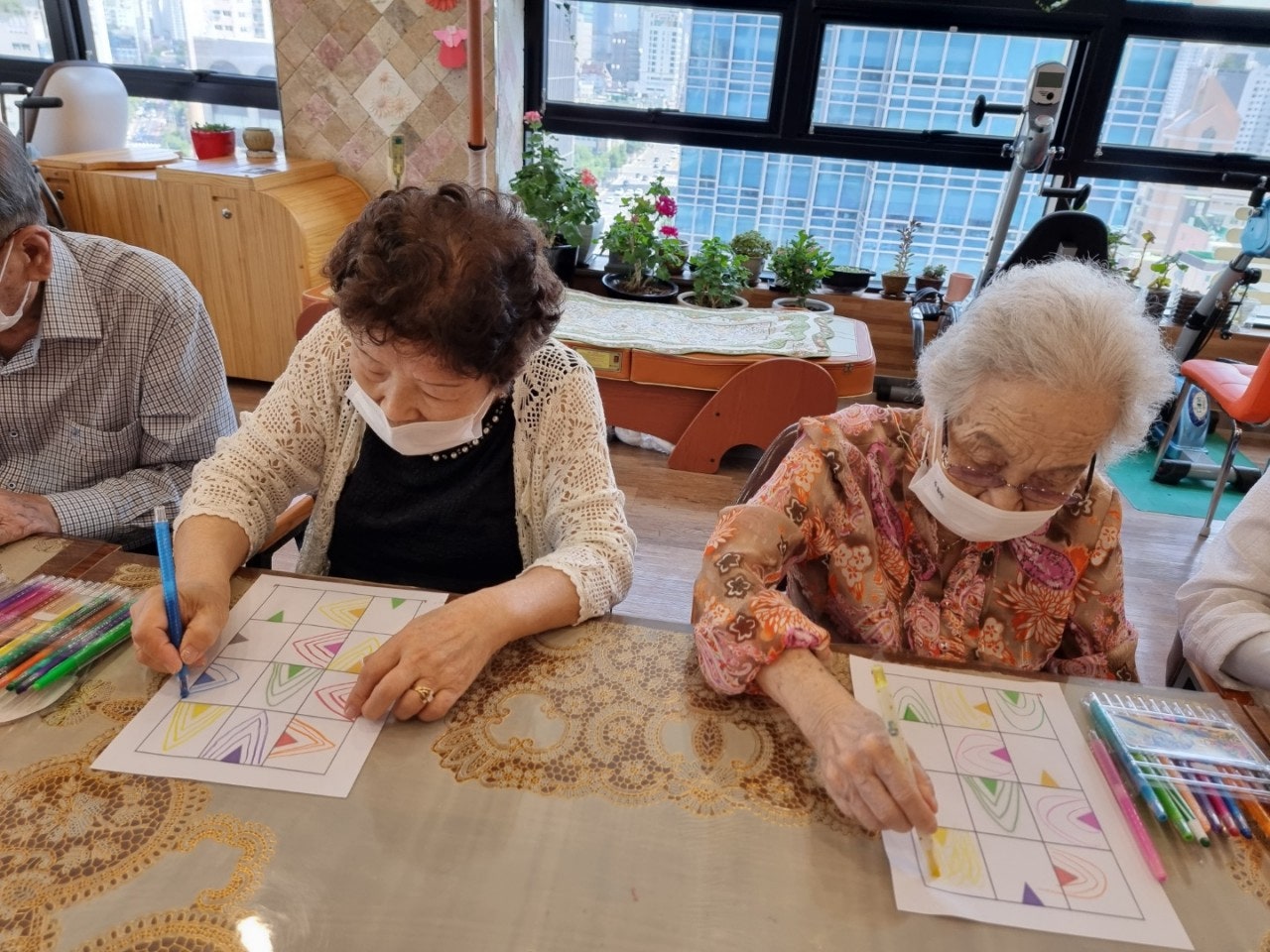 3695294320_ReHbgMBt_2411bdc8eca6f1a21a8f0c69d7a3e27149fb4e4a.jpg 이미지크게보기