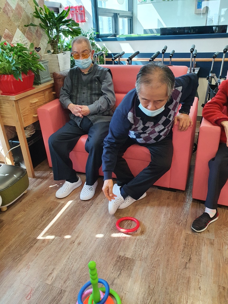 3695294320_XDjJRqkc_d5c8fb9d2e3430b4da18ba7095fa4102a627b303.jpg 이미지크게보기