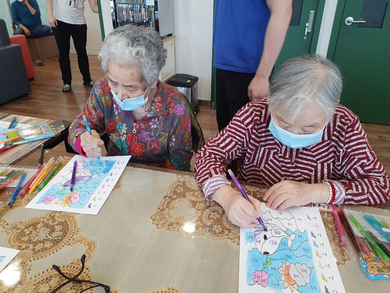 3695294320_XgDqYz5p_c4685af6f521cc6f1d4a385bc370130d4f9ce9c3.jpg 이미지크게보기