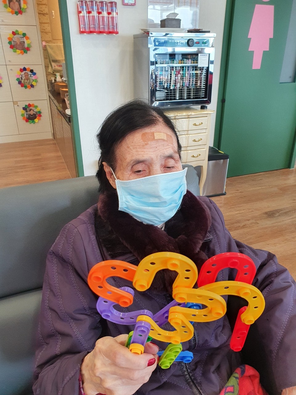 3695294320_Y04U9rI8_1090772f94e2281b6f64062f034f7729643513d8.jpg 이미지크게보기