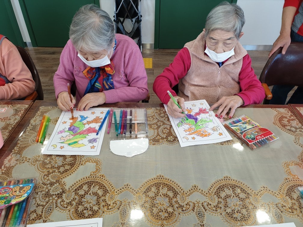 3695294320_aLxy0fwv_c19ead6621e35af1650570ed0dc12cad1aa3f211.jpg 이미지크게보기