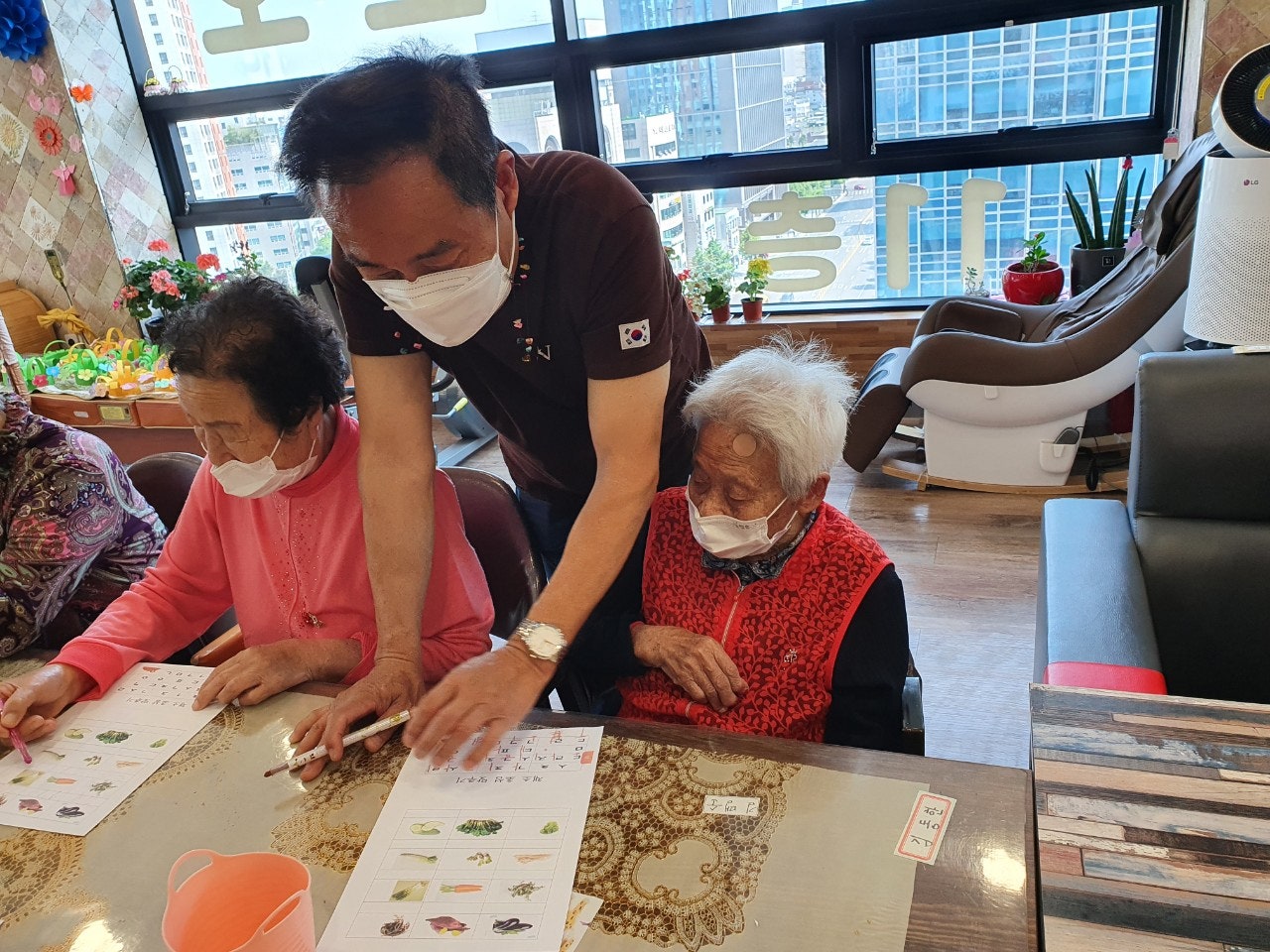 3695294320_bqKVDp6k_413f24feda0a568b655f29be86f1580b506400f0.jpg 이미지크게보기