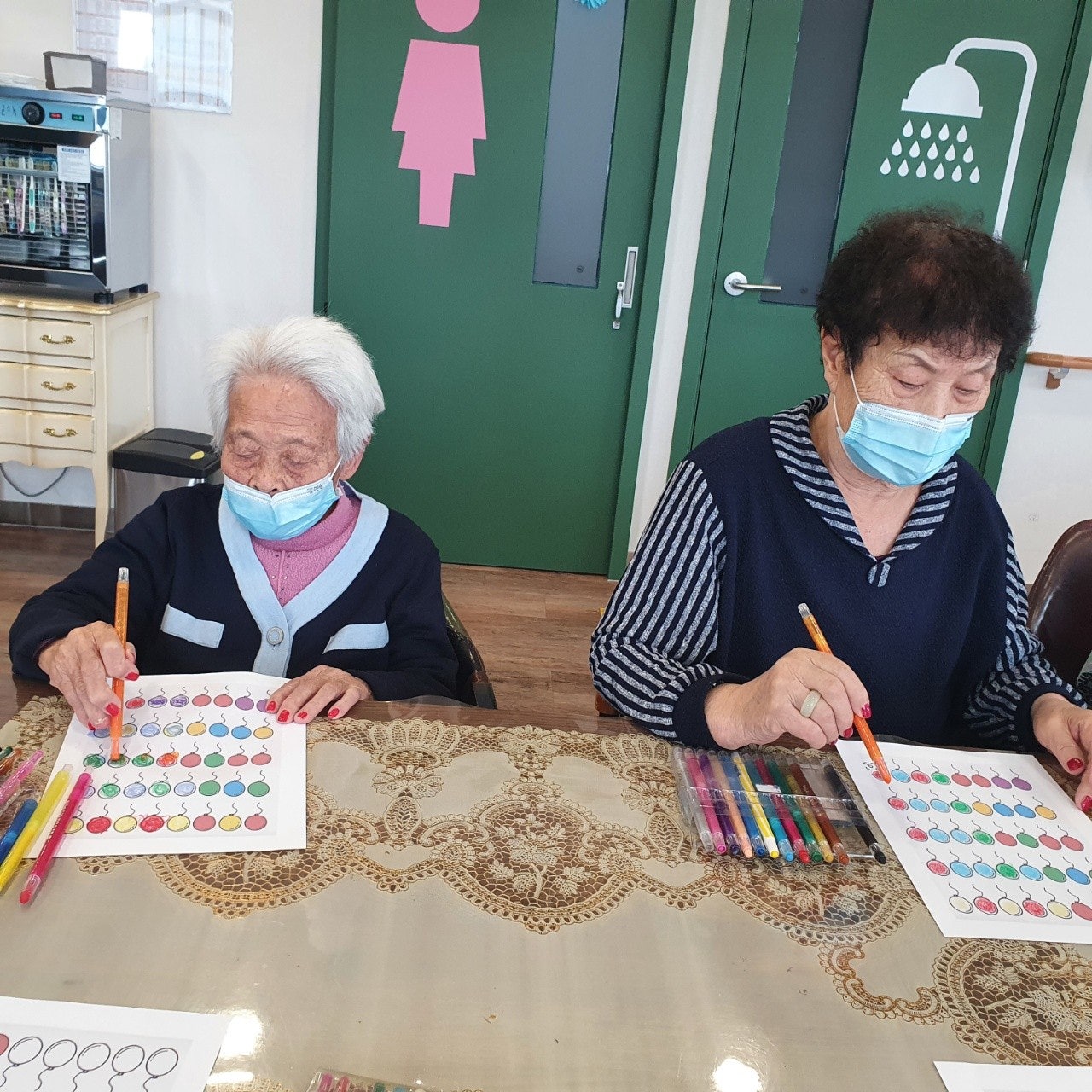 3695294320_hxw1Z82R_f0112dbb941f0c6f51009dca0a2380d05e804172.jpg 이미지크게보기