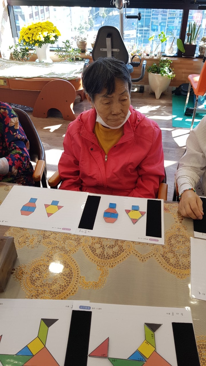 3695294320_kjsHqFxt_c49a2699b2e6d0dad1599b30f75f77bd2c4dfb3c.jpg 이미지크게보기