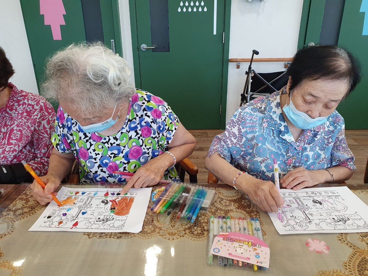 3695294320_lrU5i9Bs_5b5a8e042262ced9c237389801465f31e4e38d6d.jpg 이미지크게보기