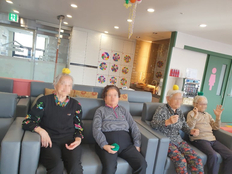 3695294320_lxm6gbDM_851c54ce92deb51eb47b8d8aed7e63fa3c75c007.jpg 이미지크게보기