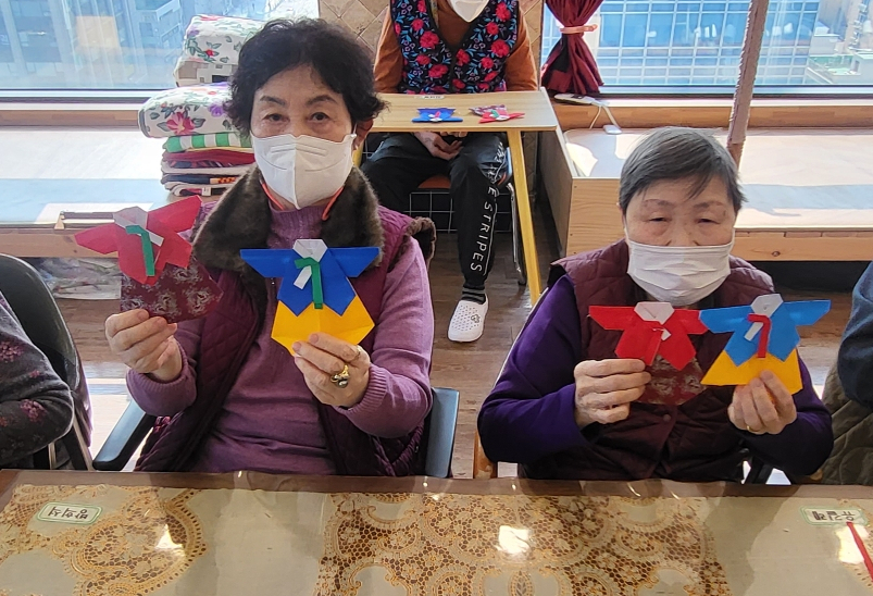 3695294320_okYzEaSp_4521113bcc22af4b7981f0348a4d0358163cb336.jpg 이미지크게보기