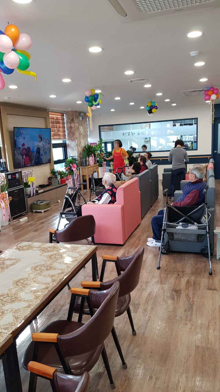 3695294320_rGCzOYqR_7844d6893d8ffd24565e451e427ad798d6267810.jpg 이미지크게보기