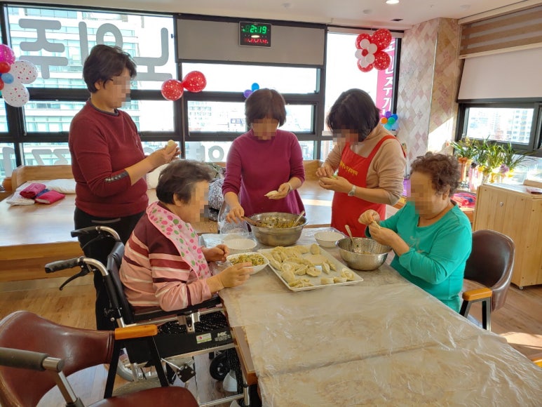 3695294320_tqNpHnXg_bd6540b7dd2c7e2fdc494ffe72607529d901f748.jpg 이미지크게보기