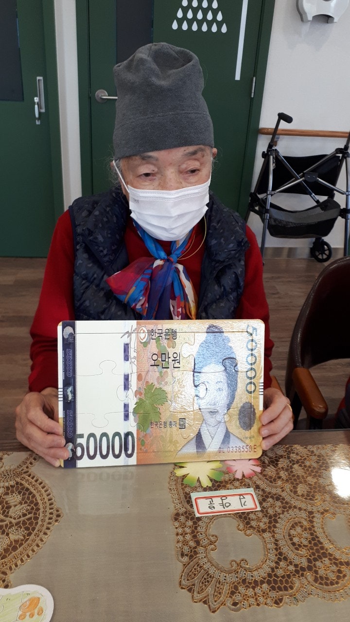 3695294320_yEMBwQOG_66b9dba903264c585ef37f468ac47d17f4f6add6.jpg 이미지크게보기