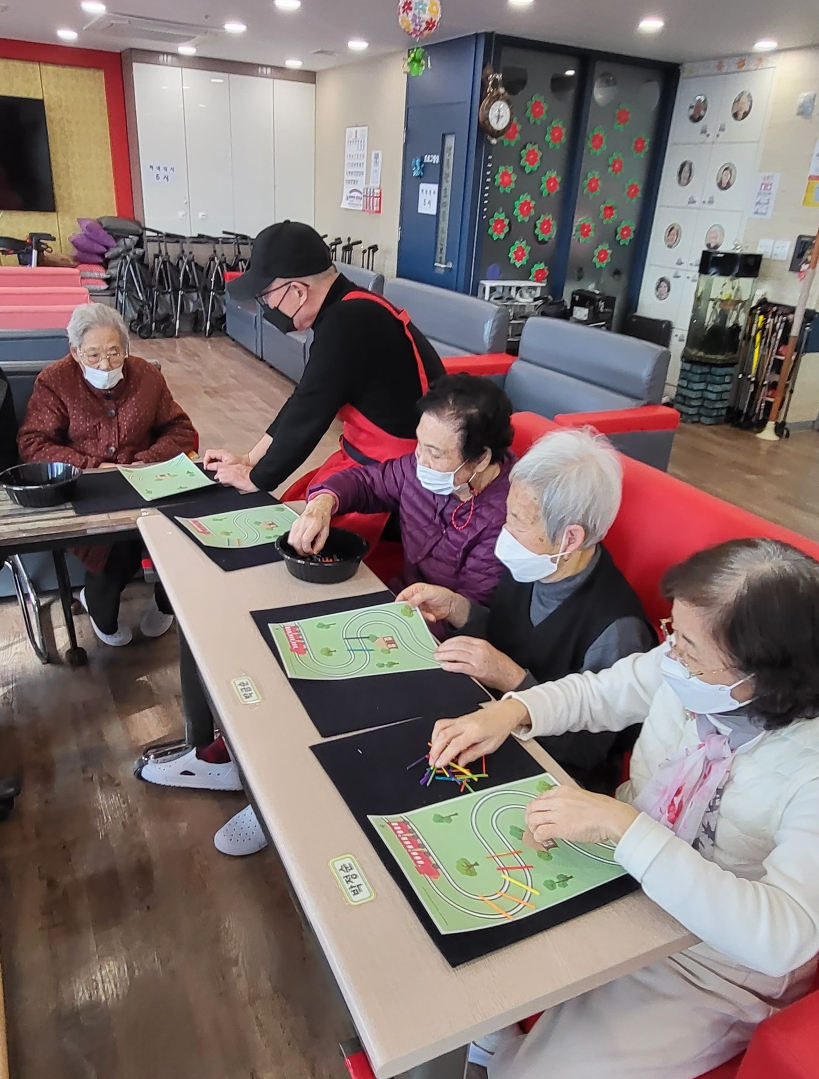 /user/h/happyhyo/editor/2409/614a0d9549a053f24d10606c2199e053_1727054642_7771.jpg 이미지크게보기