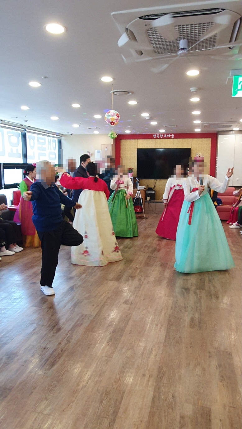 /user/h/happyhyo/editor/2409/614a0d9549a053f24d10606c2199e053_1727092338_2127.jpg 이미지크게보기